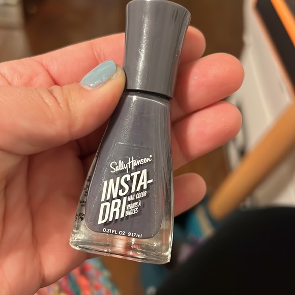 NAIL POLISH 💅 OPI•ESSIE•SINFULCOLORS•SALLY HANSEN - Picture 10 of 10